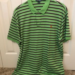 2 XXL polo short sleeved like new polo.